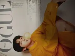VOGUE JAPAN 2024年12月