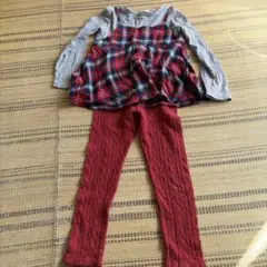 長袖プルオーバーとレギンスセット