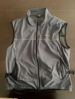 ナイロンベスト