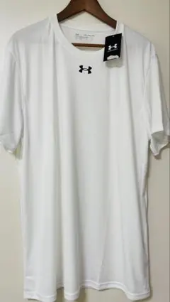 タグ付き アンダーアーマー　 半袖Tシャツ　 ホワイト　オーバーサイズ　3XL