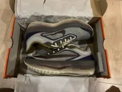 ナイキ　ズームフライ6 新品　２７cm