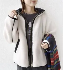 今期完売品！シップス ボア 配色 フード ブルゾン