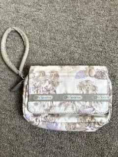 Lesportsac ポーチ レスポートサック ラッコ 新品 メイ キラ - メルカリ