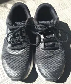 UNDER ARMOUR メンズ スニーカー ブラック