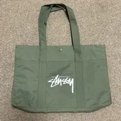 Stüssy トートバッグ オリーブ ロゴ刺繍のサムネイル