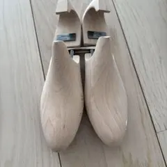 JOHN LOBB 2025イヤーモデル 木製シューツリーのサムネイル