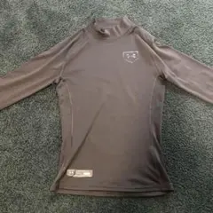 アンダーアーマー　野球インナー長袖　YXL
