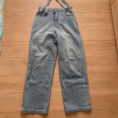 デニム　ジーパン　ズボン　パンツ