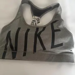 【即日発送】Nike スポーツブラ グレー クロスバック　ヨガ　ジムM