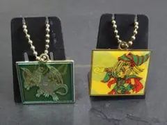 未使用　モンスターストライク　メタルキーホルダー　星墓の白き影　アムネディア 未使用 モンスターストライク メタルキーホルダー 星墓の白き影
