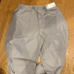 新品　GU テックパラシュート　プルオンパンツ