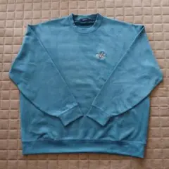 青い刺繍ロゴクルーネックスウェット