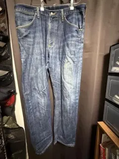 Wrangler ブルーデニム ストレート　※裾穴あり