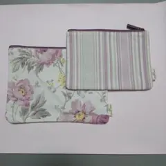 ローラアシュレイ　花柄・ストライプポーチ2点セット