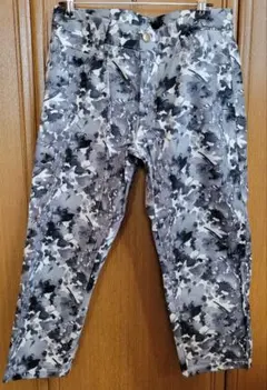 Item thumbnail for item ae3260e5-c1ac-4e46-b94e-79190ce65ab6