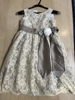 Catherine Cottage キッズドレス 130cmのサムネイル