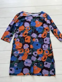 2026年最新】marimekko 柄：花柄 レディース 長袖・七分袖ひざ丈