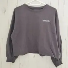 ヘビロッtee トップス
