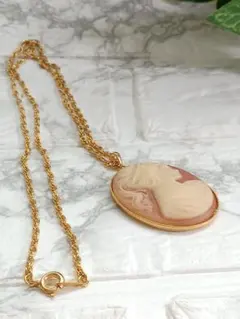 カメオ ネックレス