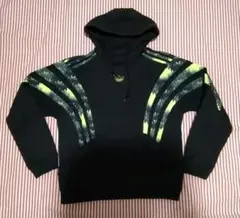 adidas　アディダス　フーディ　プルパーカー　ライン　黒