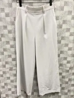 ★美品★ グリーンレーベルリラクシング　ワイドパンツ 白 34サイズ