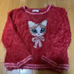 赤い猫モチーフのセーター