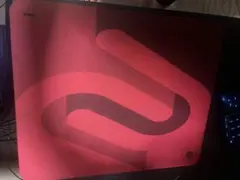 BenQ ger-se rouge