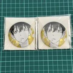 東京リベンジャーズ　マイキーマート　メタリック缶バッジ　佐野真一郎×2 新体験展