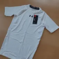 新品未使用Under Armour heatgear TシャツSM4000円＋税