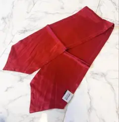 ARMANI サテン赤　スカーフ