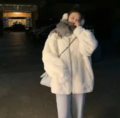 ホワイトファーコート オーバーサイズ