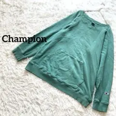 チャンピオン　スウェット　トレーナー　カンガルーポケット　ロゴ刺繍　ワッペン　綿