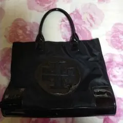 Tory Burch♡ビッグエラトートバッグ♡ブラック×エナメル