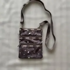 LeSportsac マルチポケットショルダーバッグ