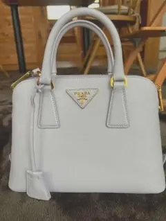 プラダ　サフィアーノハンドバッグ　2way