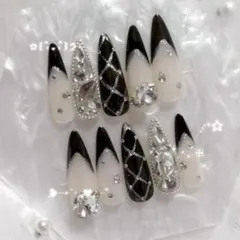 現品ネイルチップ　ワンホン　スナ系　ロング　韓国　ギャル　量産型　ちゅるん