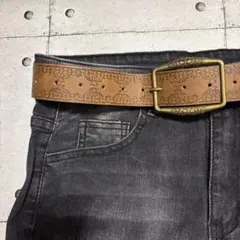 Item thumbnail for item f98bd627-c1dc-4339-adb8-1ac02e040e17