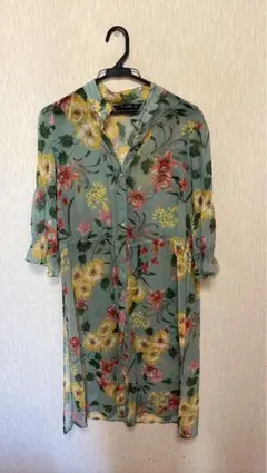ZARA BASIC 花柄シフォンドレス