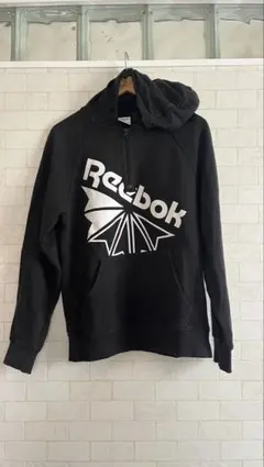 Reebok パーカー 黒
