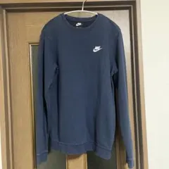 Nikeトレーナーのサムネイル