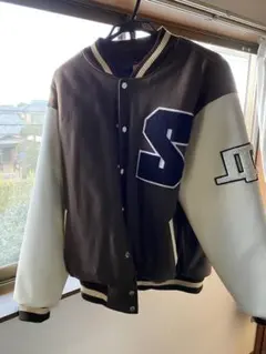 スタジアムジャンパー