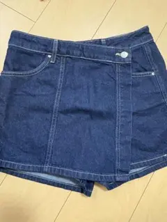 niuniu様 ZARA ダークブルーデニムショートパンツ