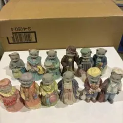 猫の置物　まとめ売り　Kitty Cucumber