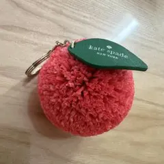 ◻️希少 kate spade NEW YORK フルーツポンポン キーホルダーのサムネイル