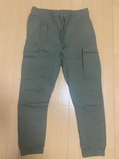 H&M スリムフィットカーゴパンツ カーキ