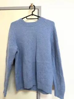 UNIQLO プレミアムラムクルーネックセーター