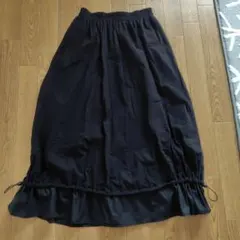 断捨離中♥黒 フレアスカートドローコード付き