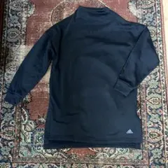 adidas レディース　トップス