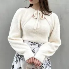 【INGNI】フェザーヤーンデコルテオープンニット