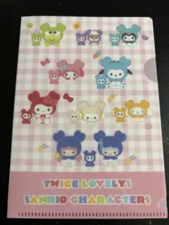 TWICE LOVELY'S × サンリオ クリアファイルミニ